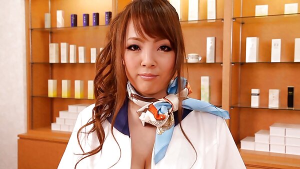 Kurus segar berwajah Latin amatur menunggang zakar besar dalam gaya cowgirl video lucah awek melayu songsang