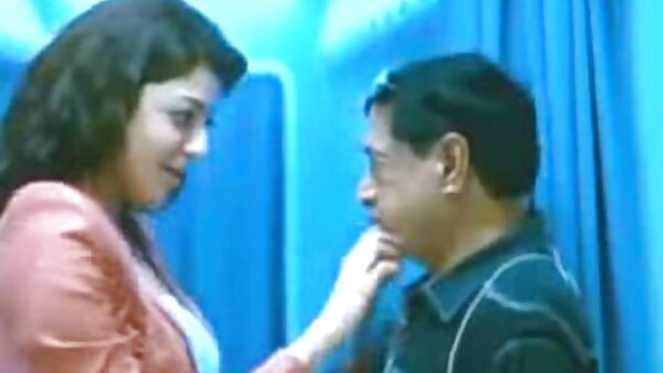 Pelakon lucah berbakat Susanne Brend berganda-ganda dalam aksi tetek melayu budak sekolah bertiga MMF tegar