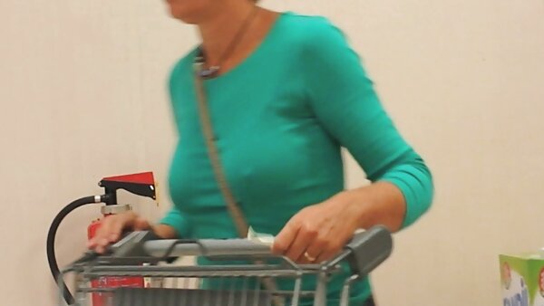 Libidinous babe Pinky Breeze sedang melancap dia sedap faraj awek melayu lucah