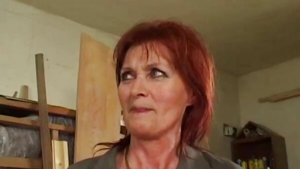 BBC terangsang menggerudi dubur, gambar melayu lucah tekak dan vagina basah pelacur putih dalam jala